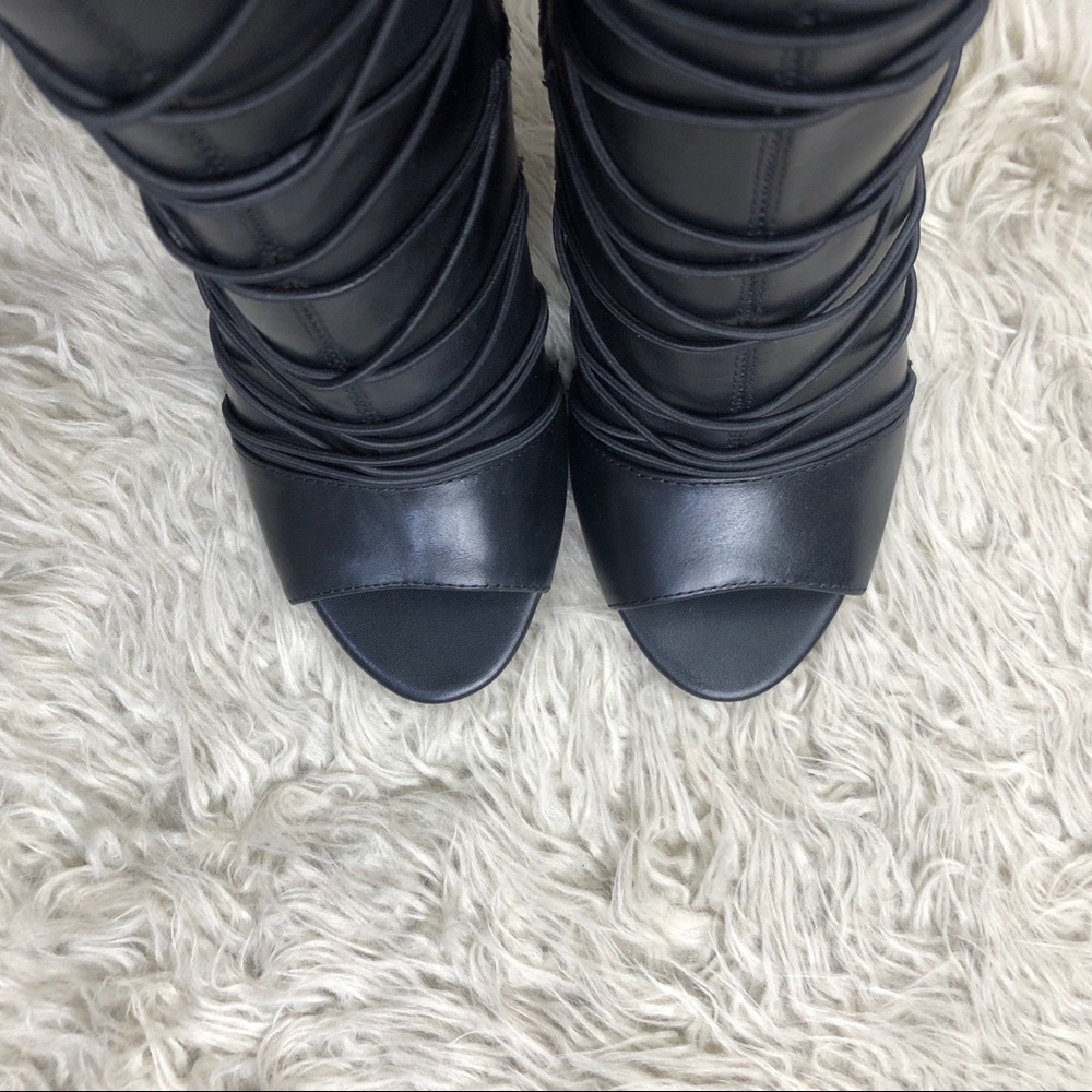 ✖️SOLD✖️•VINCE CAMUTO• Kentra Knee High Boot - Picture 3 of 8